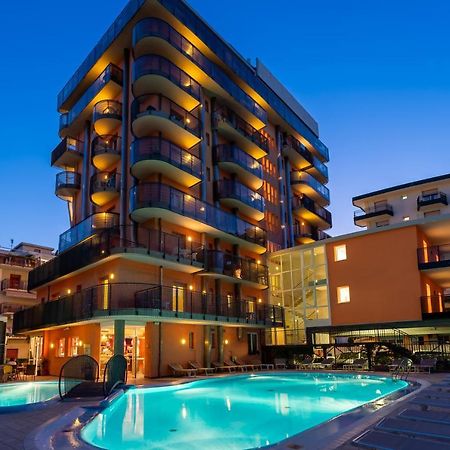 Hotel Sheila Lido di Jesolo Dış mekan fotoğraf