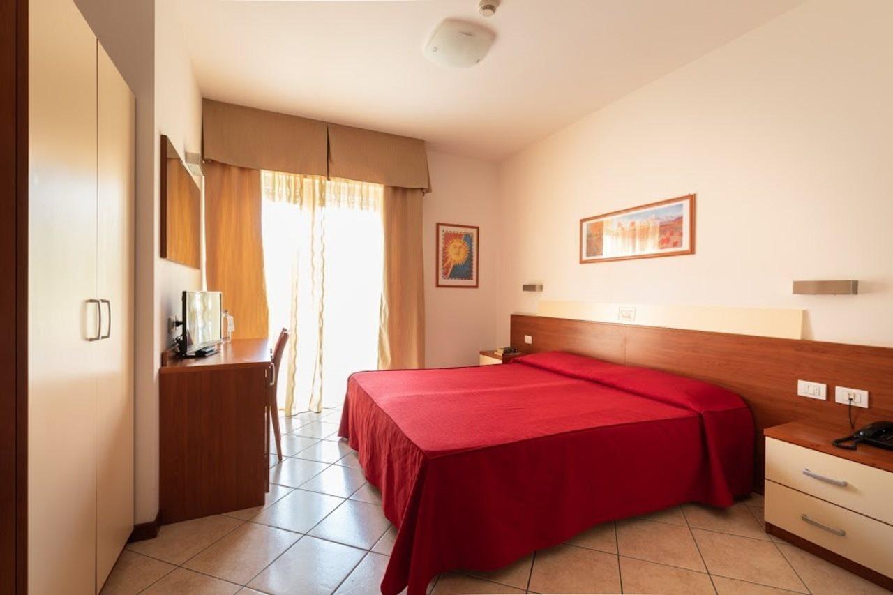 Hotel Sheila Lido di Jesolo Dış mekan fotoğraf